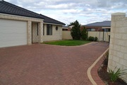 Lovely home unit situated in quiet street - 5 mins to Bunbury CBD